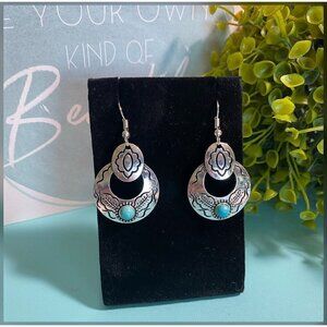 NEW Southwestern Inlaid Turquoise Silver Circle Dangle Earrings Boho Festival